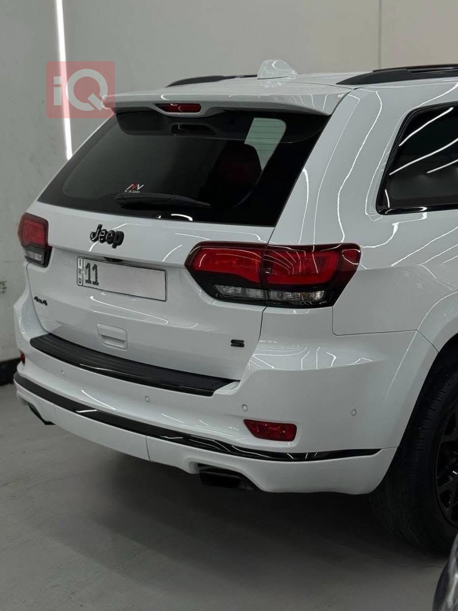 جيب جراند شيروكي